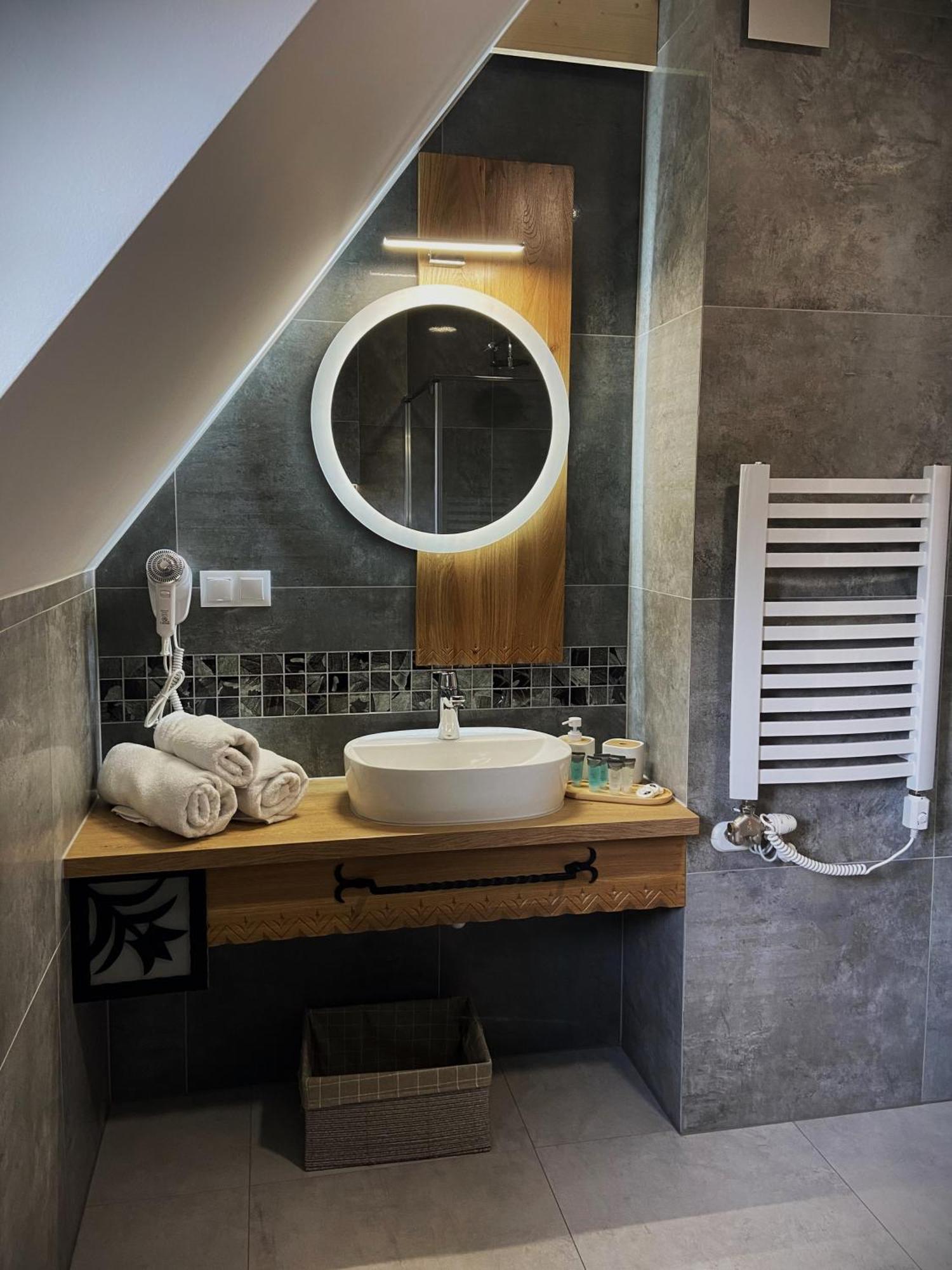 Kozie Turnie Hotel Poronin Kültér fotó